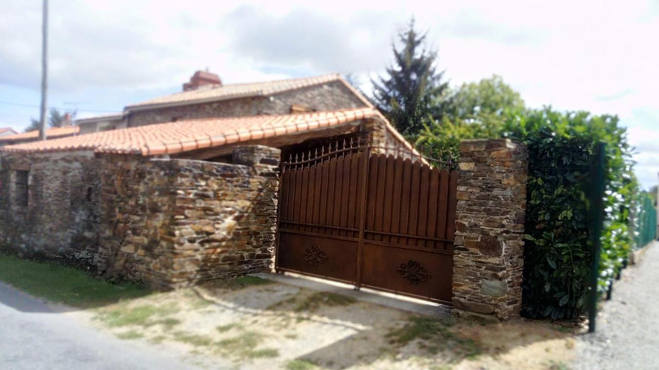 Au Clos De Launay Chambres D'Hotes Le Cellier Экстерьер фото