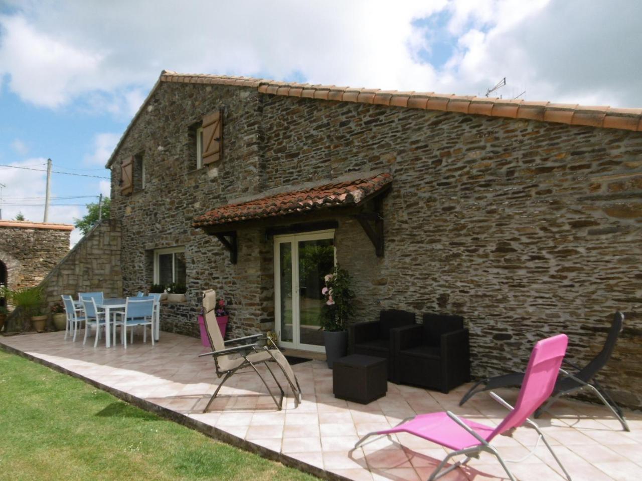 Au Clos De Launay Chambres D'Hotes Le Cellier Экстерьер фото